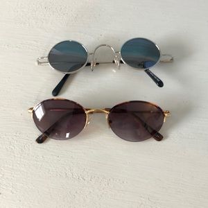 90’s style sunglasses